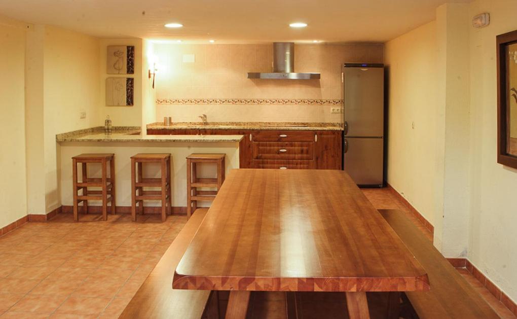 Hotel Ribera Del Corneja Navacepedilla de Corneja ภายนอก รูปภาพ